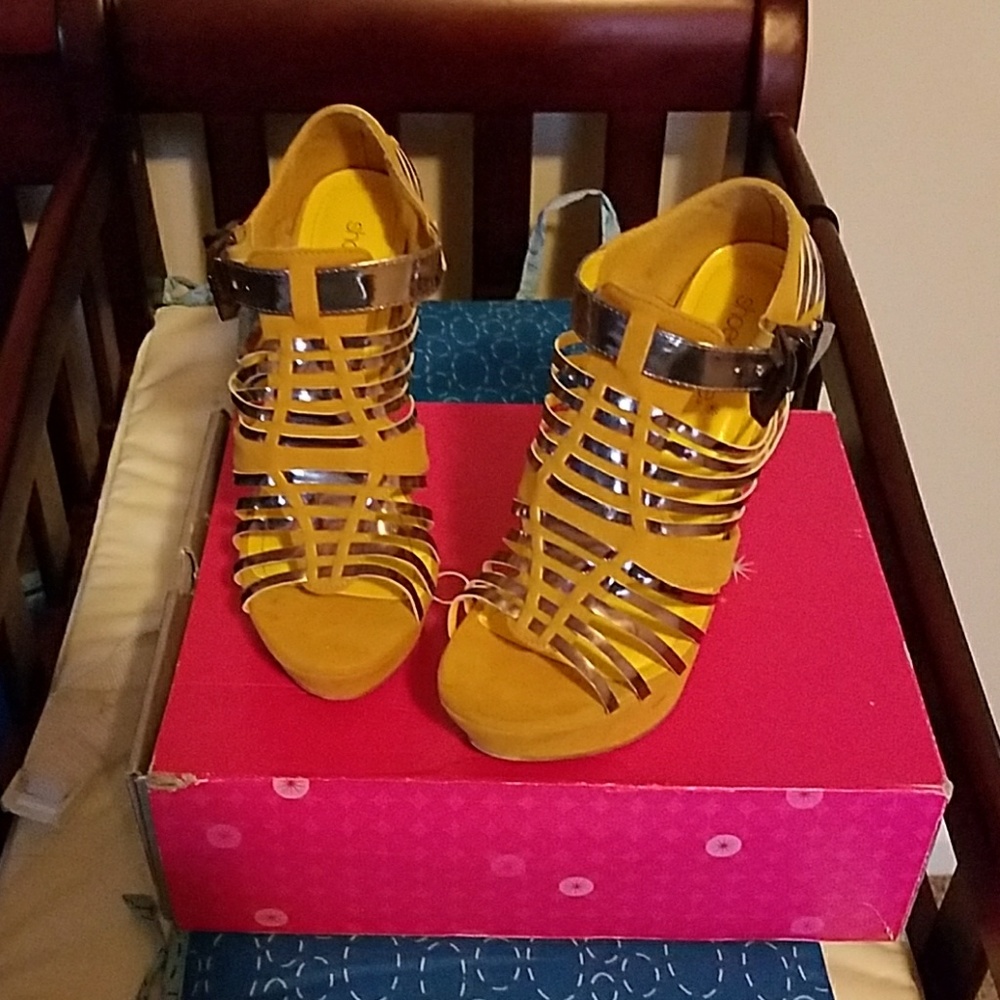 Shoes